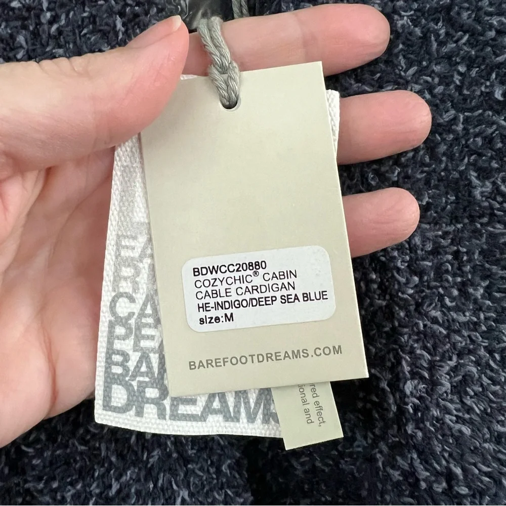 *NEW* Barefoot Dreams Cozy Chic Cabin Cable Cardigan - Picture 10 of 14